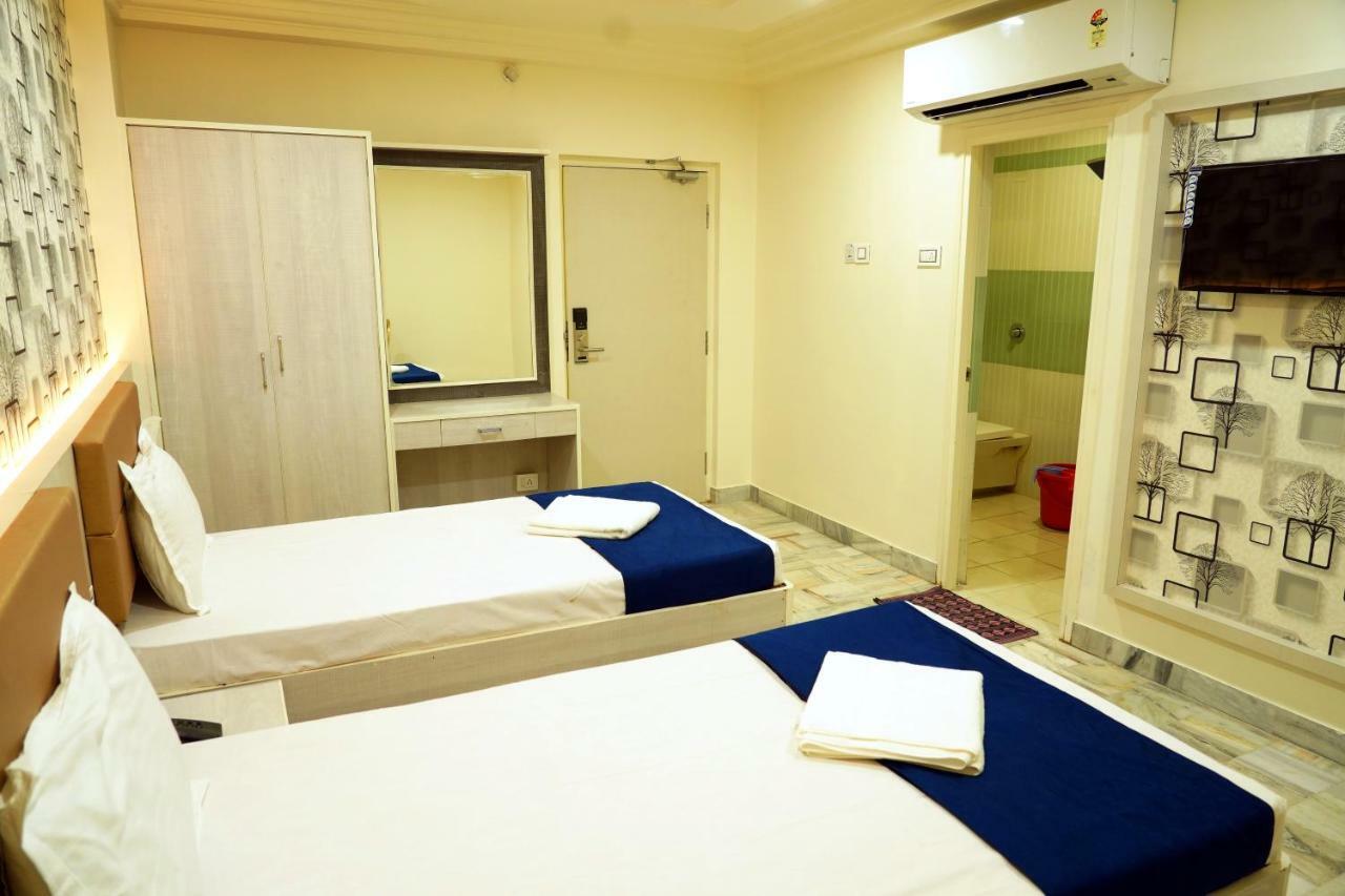 Hotel Swagath Grand Miryalaguda Miriālgūda エクステリア 写真